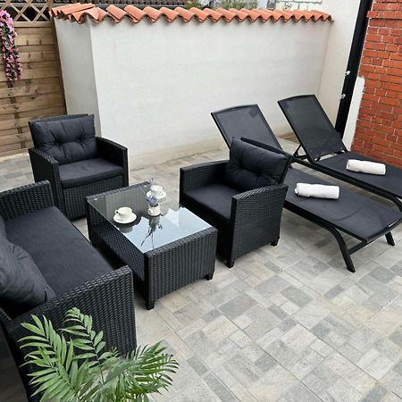 House Nada Apartman Muntic Bagian luar foto